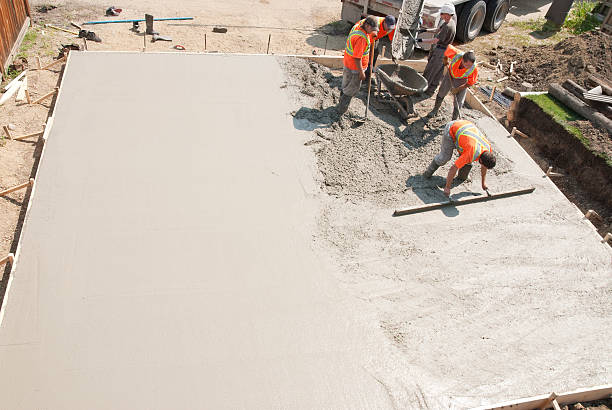 Best Custom Concrete Contractor  in Karns, TN